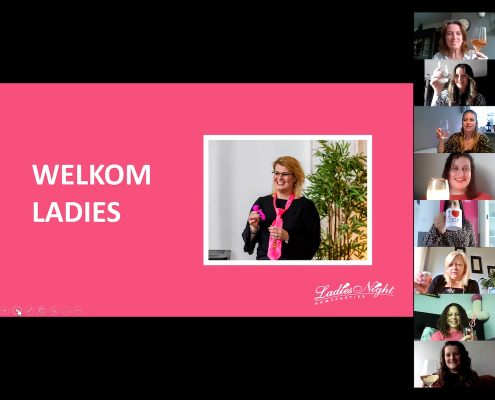 zoom_0-2.mp4.00_11_37_20.Still006